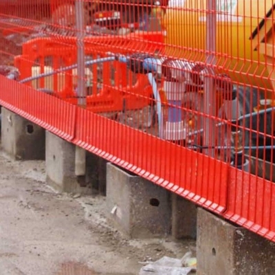 Barreira de Proteção Perimetral Autoportante com Base Autossustentável